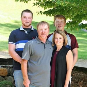 Meet your Posher, Dalona